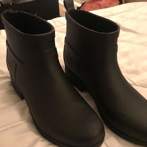 Lucky Brand chelsea rain boots